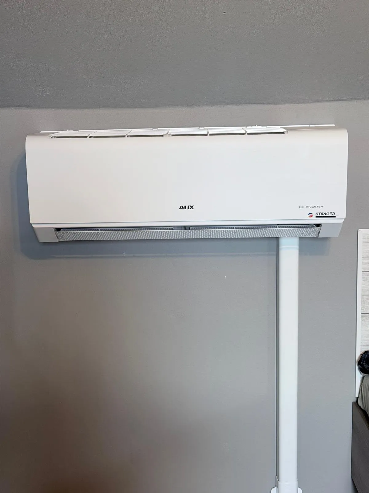 Nástěnná klimatizace AUX DC Inverter v interiéru